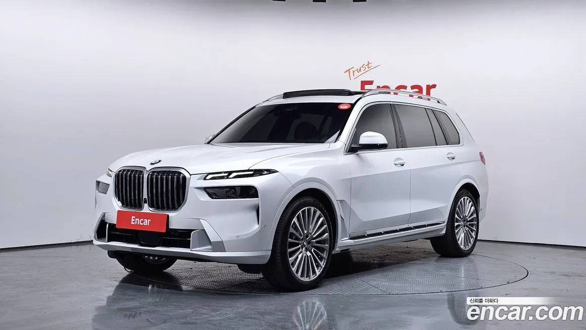 BMW X7 — фото 1