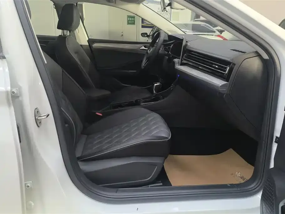 Volkswagen Sagitar 2023 из CN, фото 3