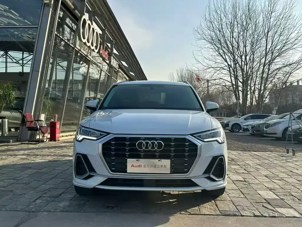 Audi Q3 2023 из CN, фото 4