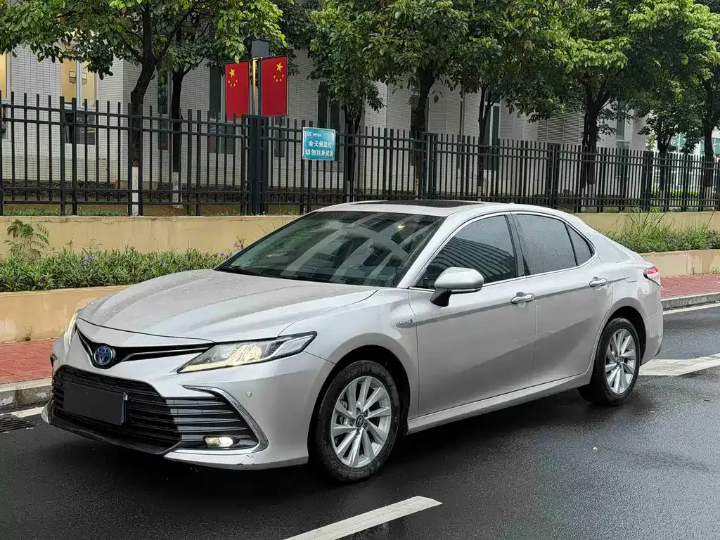 Toyota Camry 2022 из CN, фото 1
