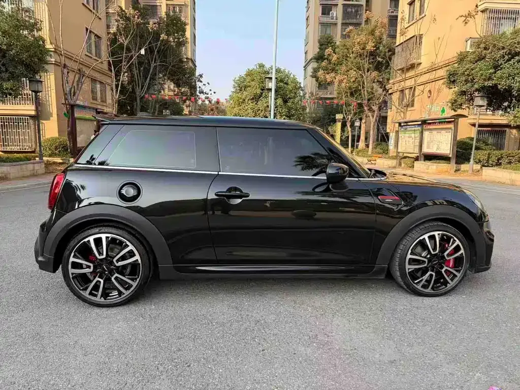 MINI JCW (John Cooper Works) 2023 из CN, фото 5