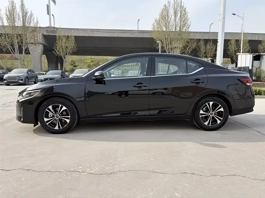 Nissan Sylphy 2023 из CN, фото 10