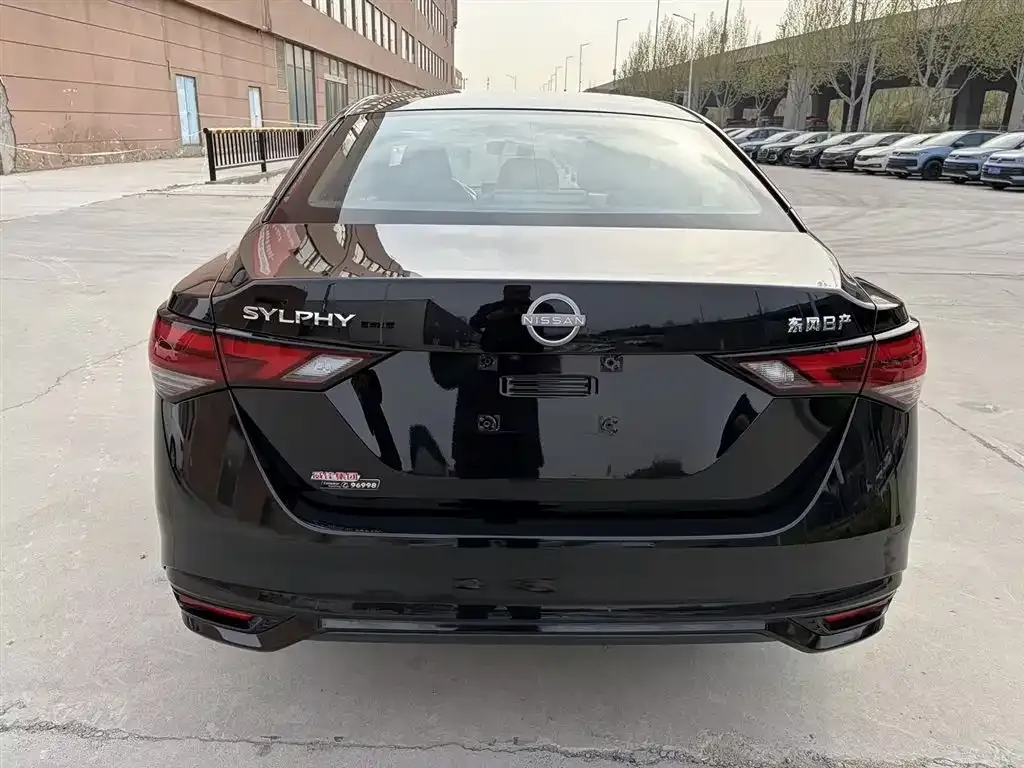 Nissan Sylphy 2023 из CN, фото 3
