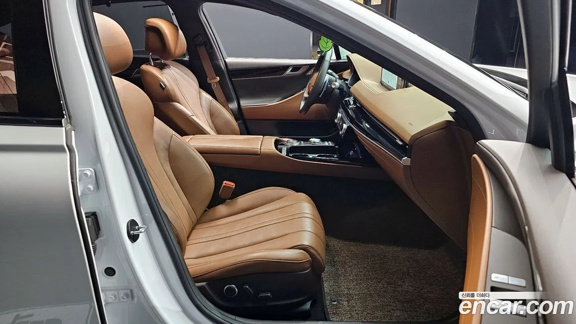 Genesis G80 — фото 10