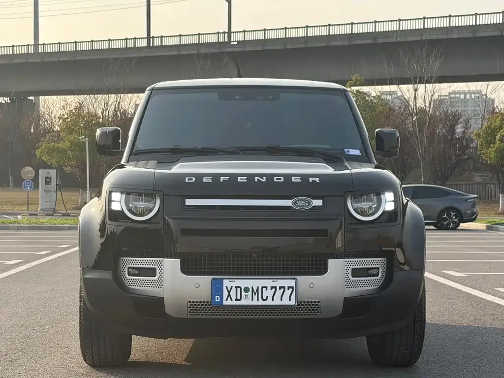 Land Rover Defender — фото 3