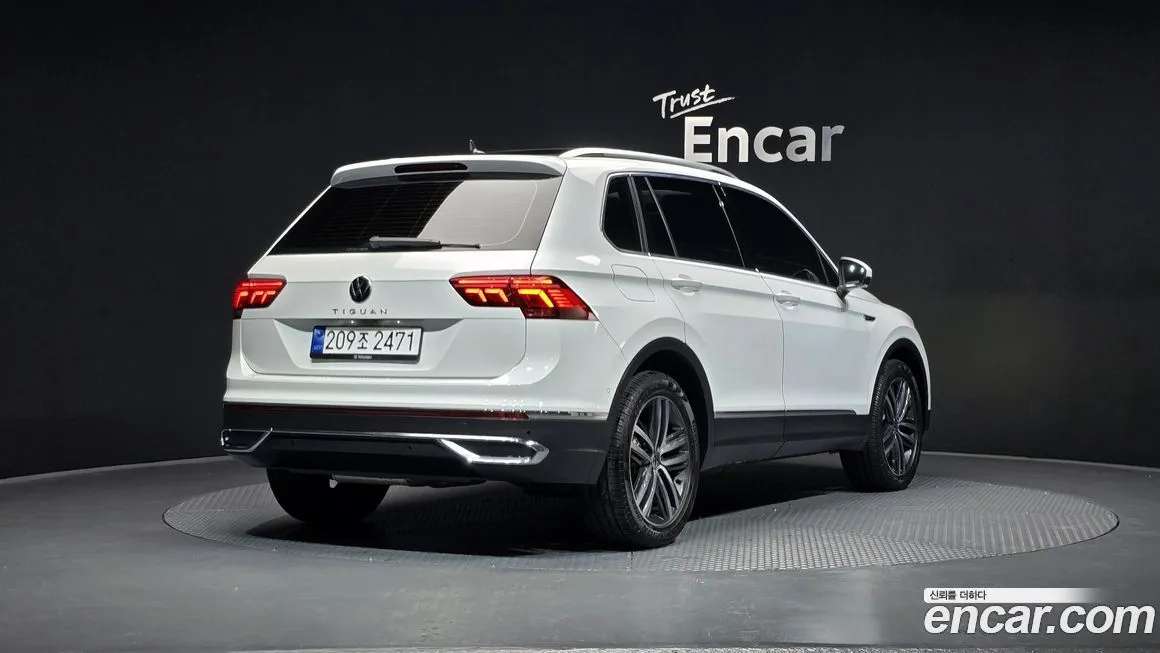 Volkswagen Tiguan — фото 2