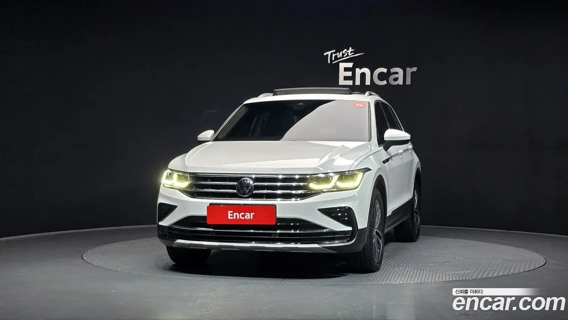 Volkswagen Tiguan — фото 7