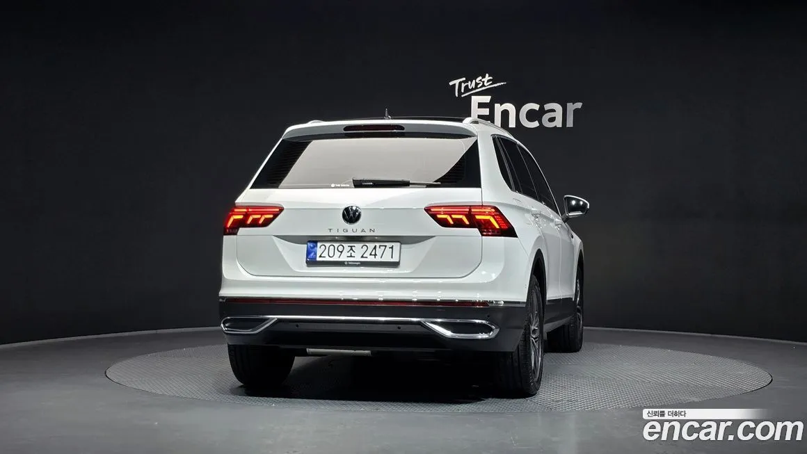 Volkswagen Tiguan — фото 3