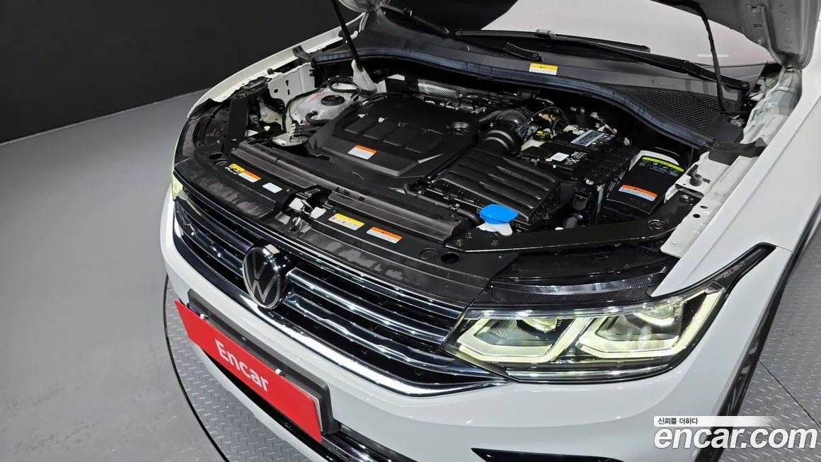 Volkswagen Tiguan — фото 5
