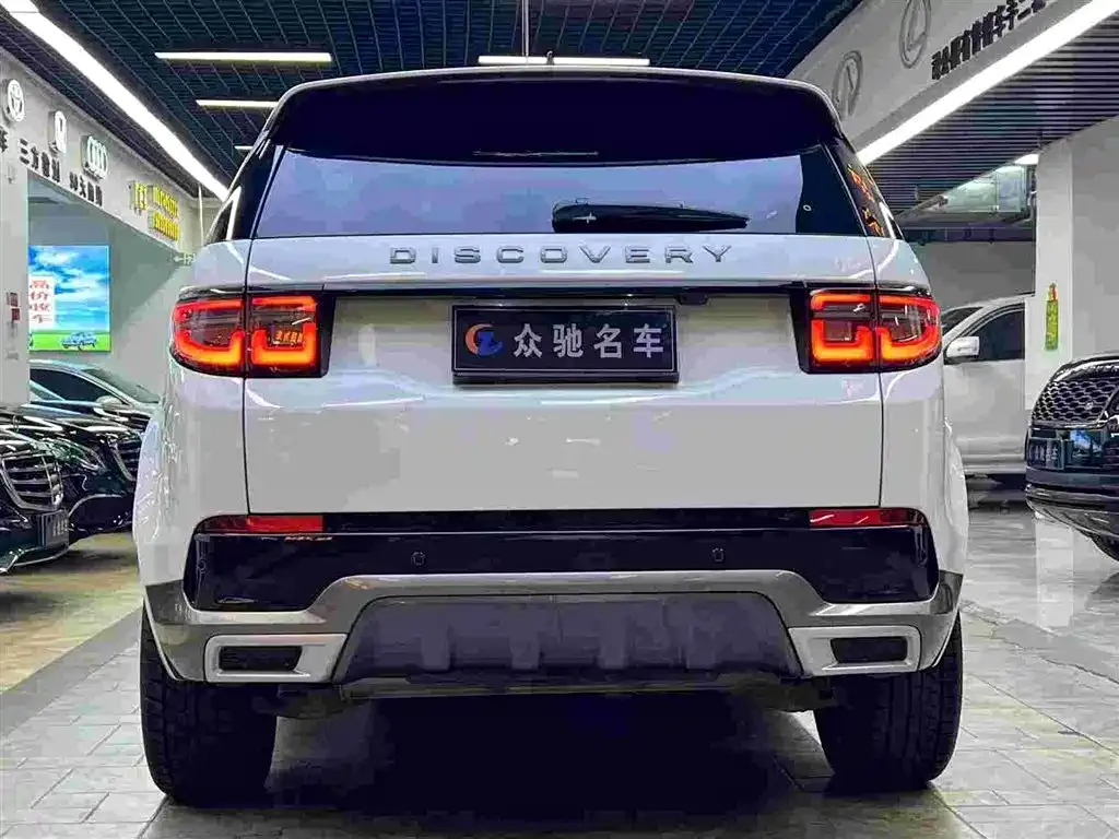 Land Rover Discovery Sport — фото 5