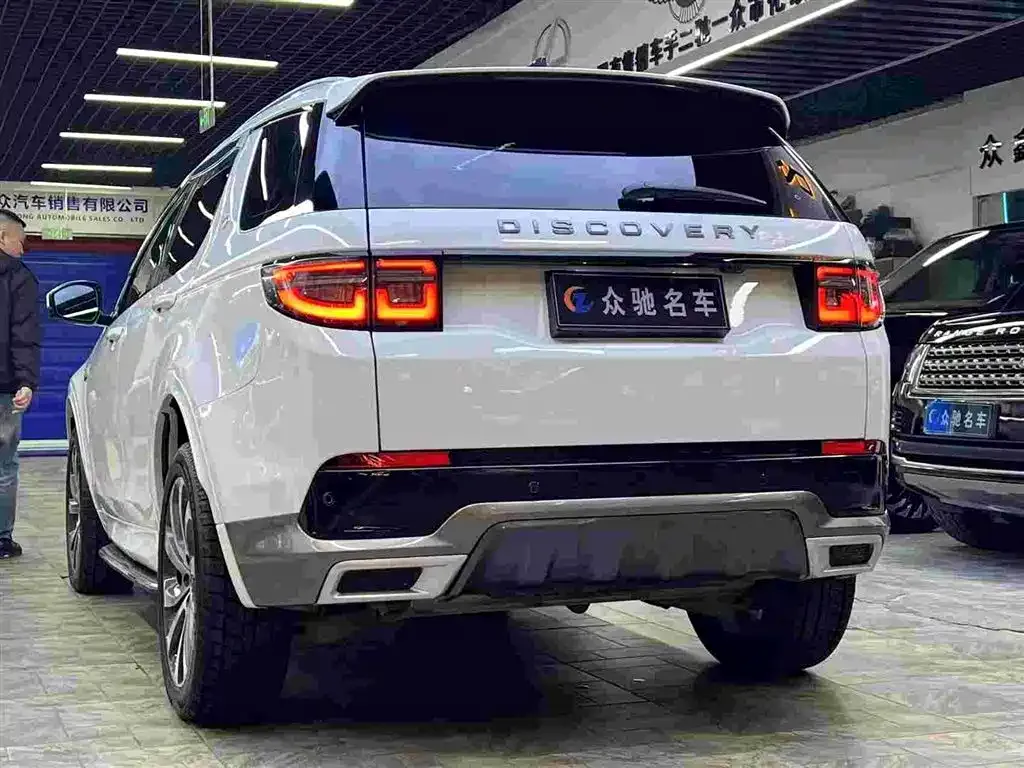 Land Rover Discovery Sport — фото 8