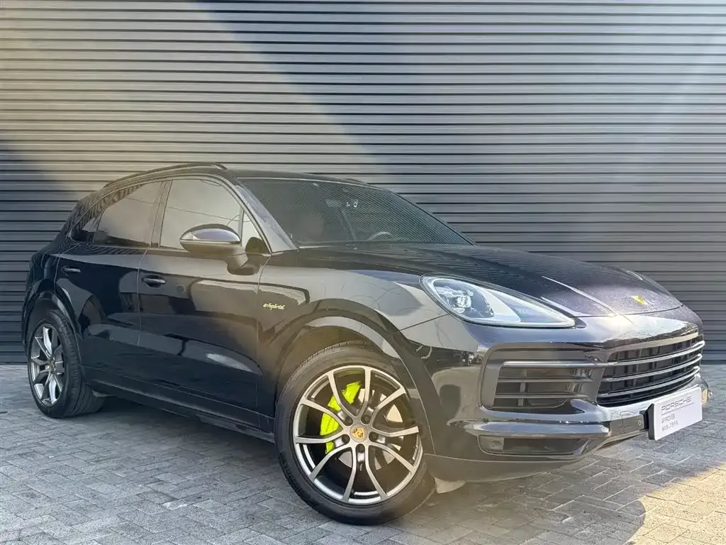 Porsche Cayenne Hybrid — фото 2
