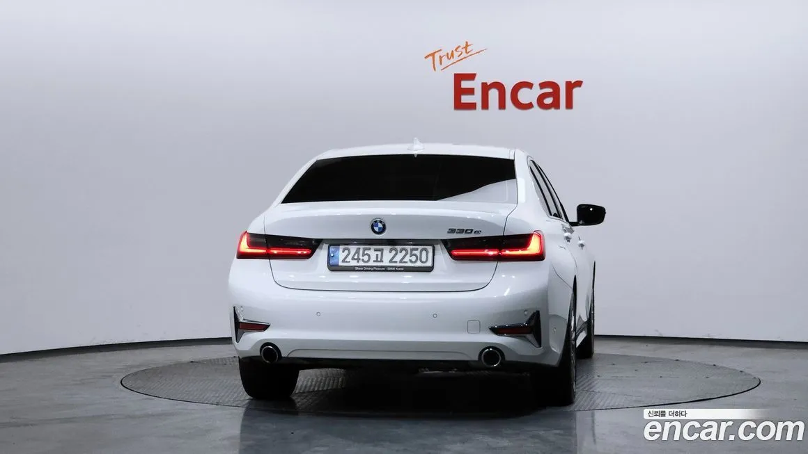 BMW 3-Series 2021 из KR, фото 2