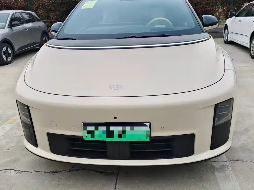 Li Auto i6 2026 из CN, фото 1