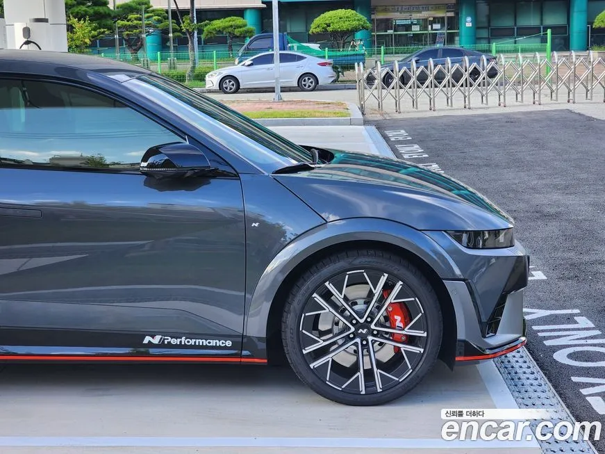 Hyundai Ioniq5 — фото 10