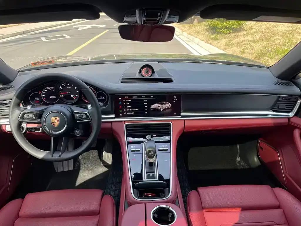 Porsche Panamera 2022 из CN, фото 3