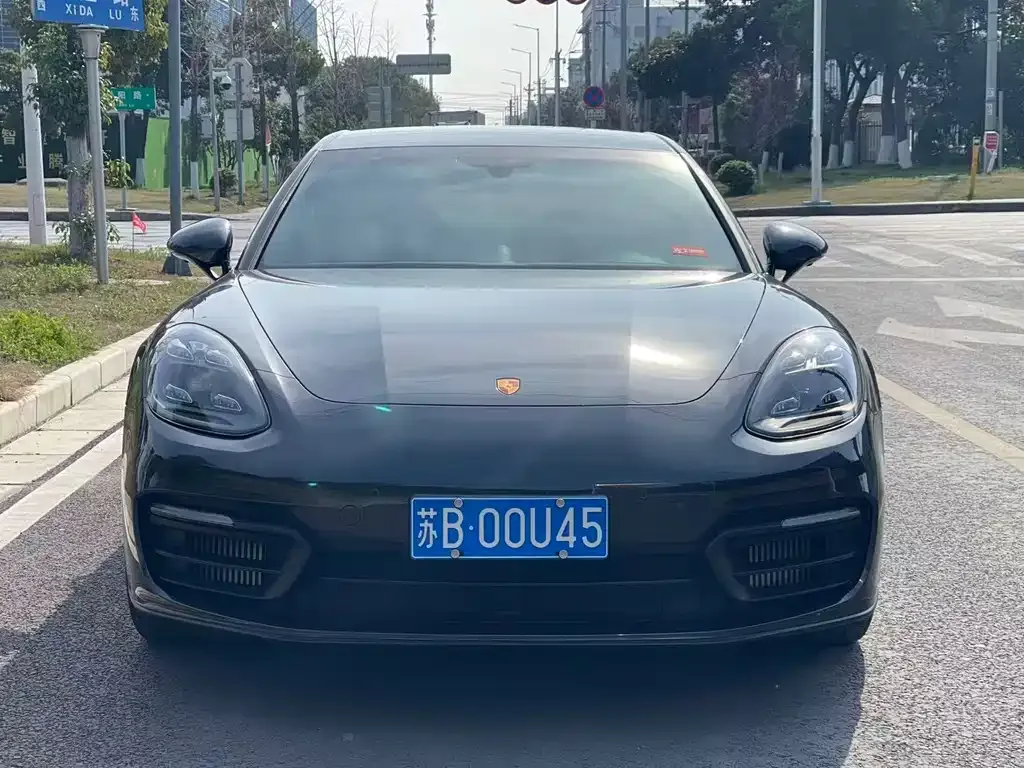 Porsche Panamera 2022 из CN, фото 2