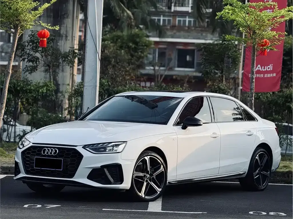 Audi A4L 2024 из CN, фото 1