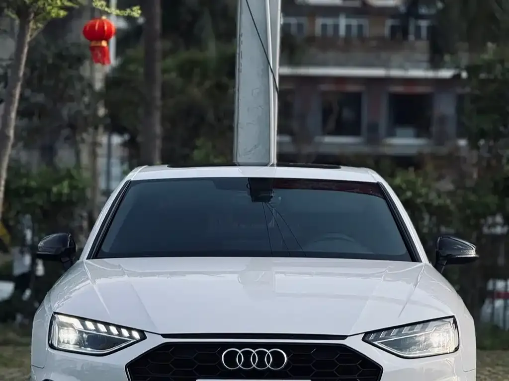 Audi A4L 2024 из CN, фото 3