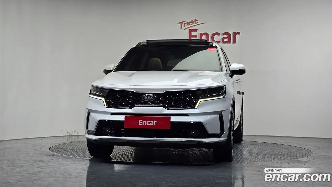 Kia Sorento — фото 3