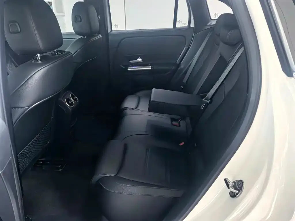 Mercedes-Benz EQA 2023 из CN, фото 6