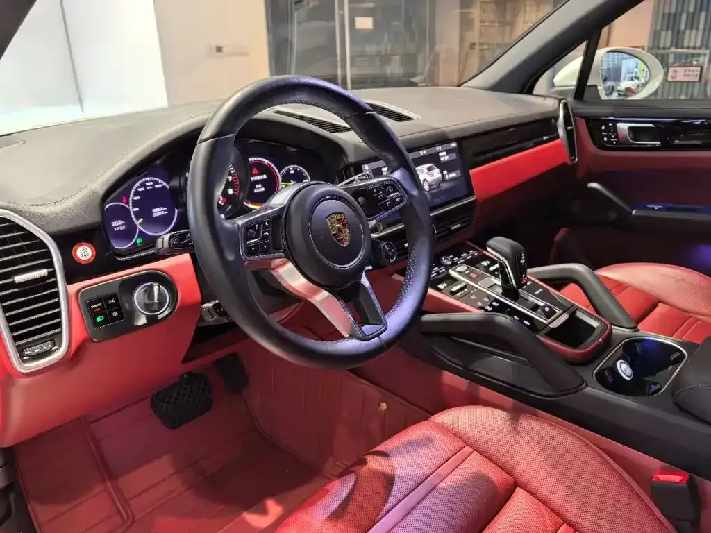 Porsche Cayenne Hybrid 2021 из CN, фото 3