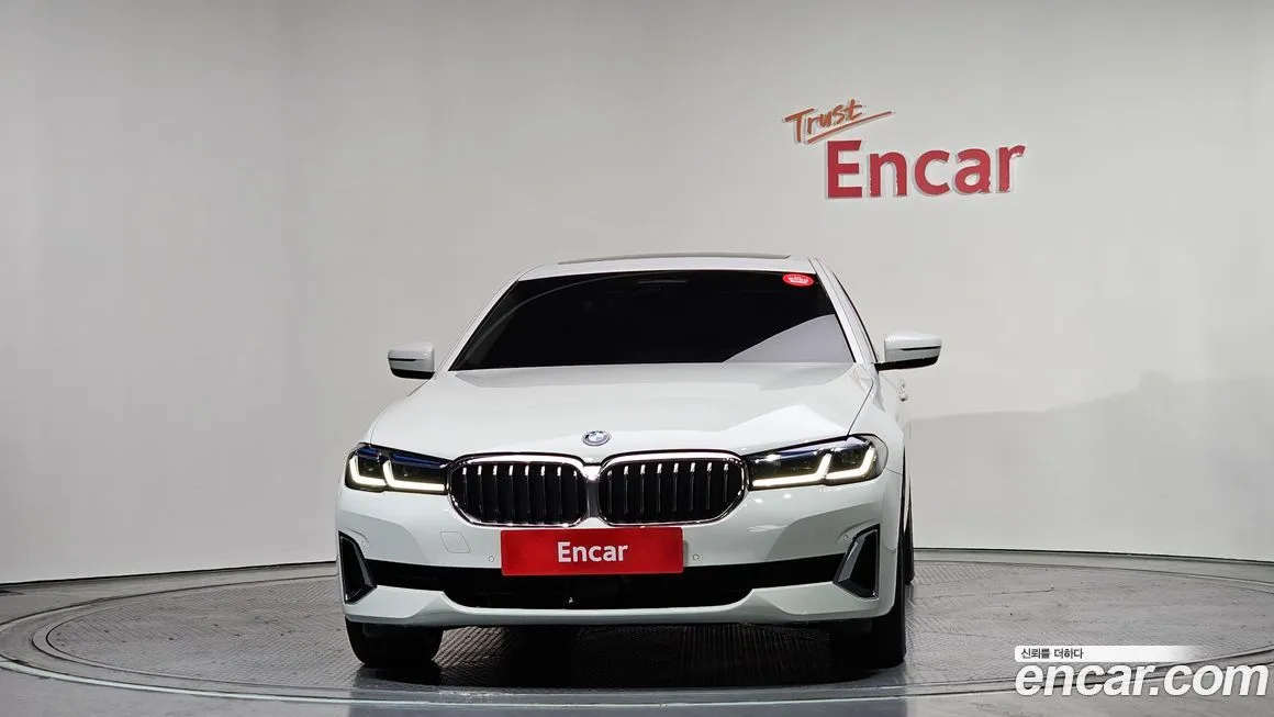 BMW 5-Series 2023 из KR, фото 7