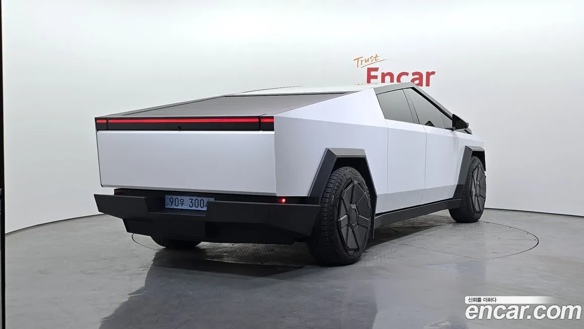 Tesla Cybertruck 2024 из KR, фото 4