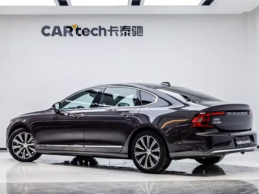 Volvo S90 — фото 8