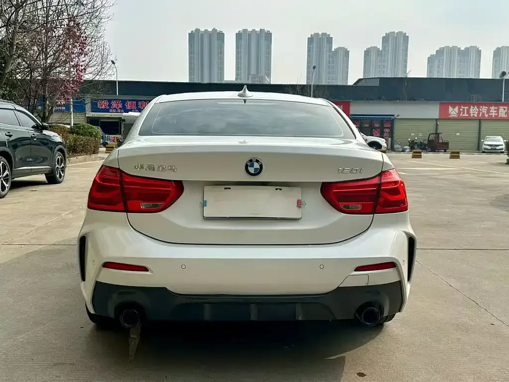 BMW 1 Series 2022 из CN, фото 5