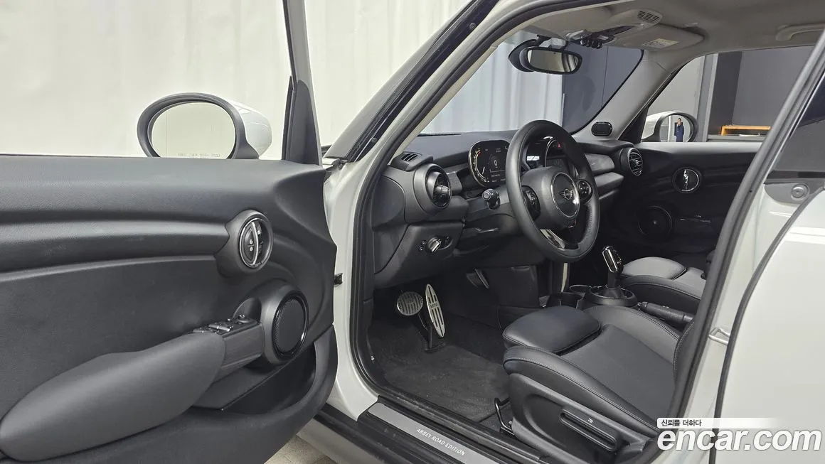 Mini Cooper 2021 из KR, фото 6