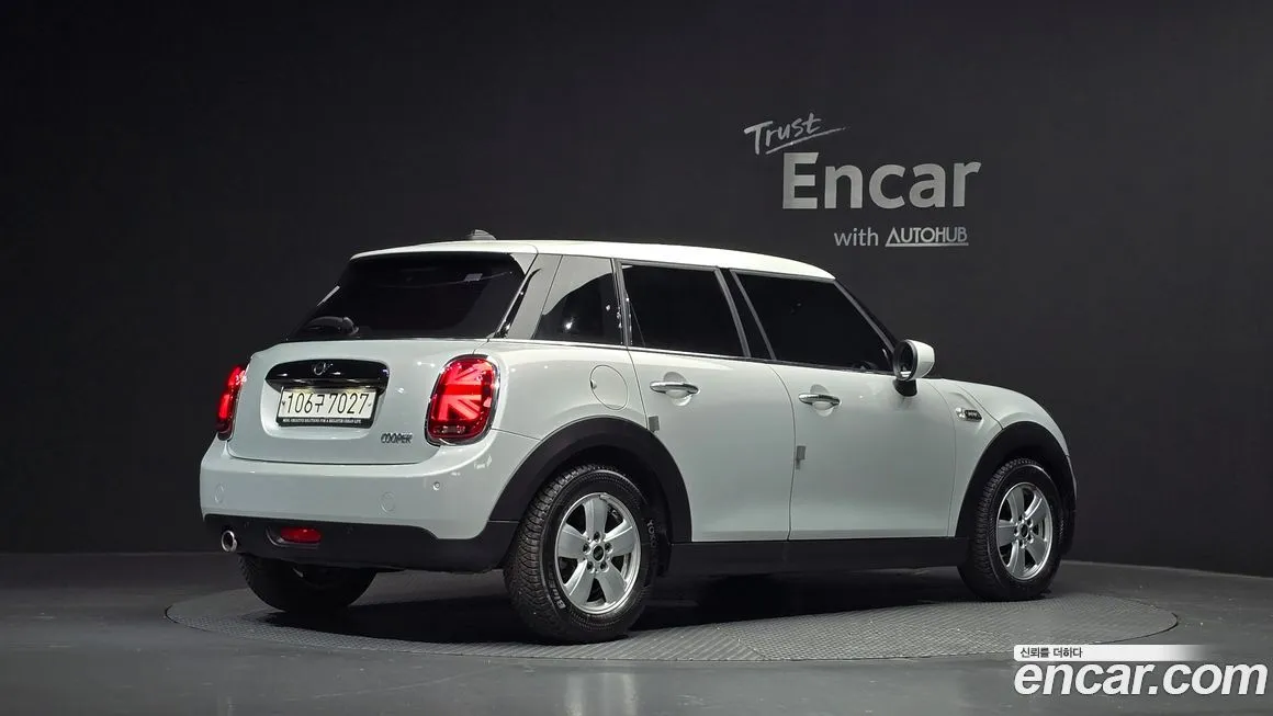 Mini Cooper 2021 из KR, фото 2