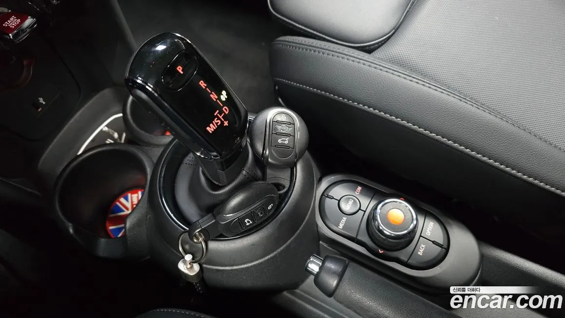 Mini Cooper 2021 из KR, фото 8