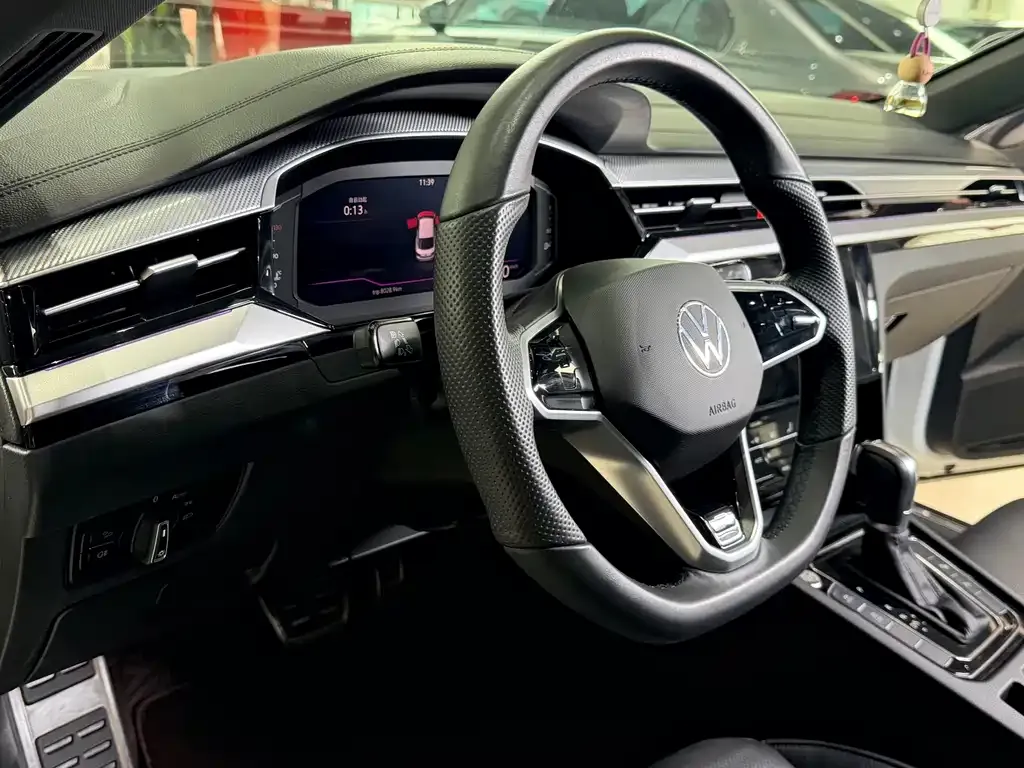 Volkswagen CC — фото 6