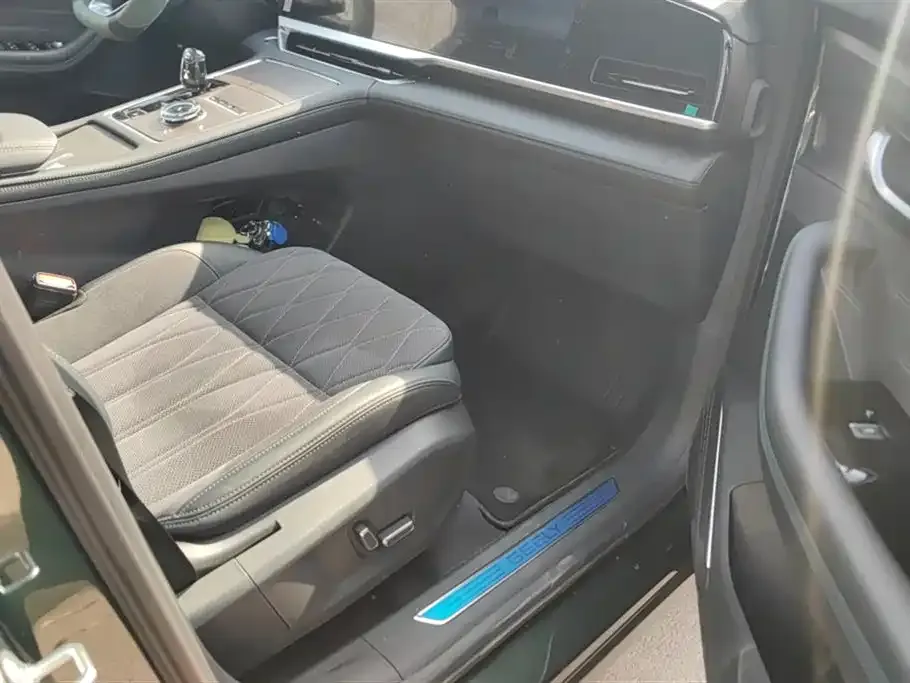 Geely Xingyue L 2025 из CN, фото 8