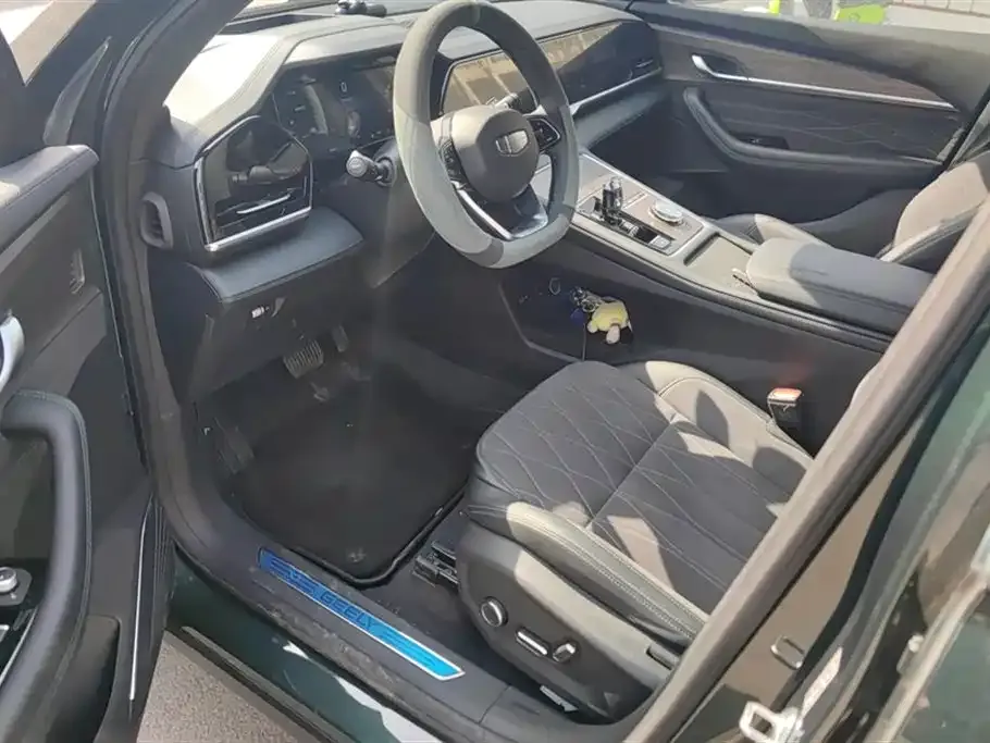 Geely Xingyue L 2025 из CN, фото 2
