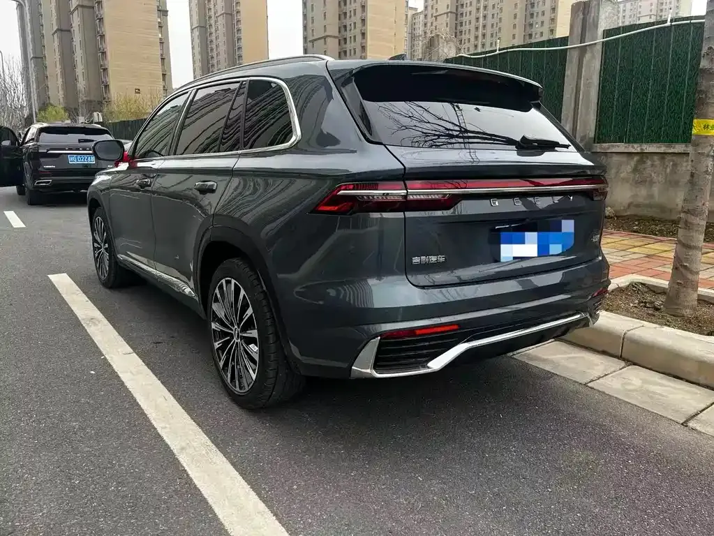 Geely Xingyue L — фото 8