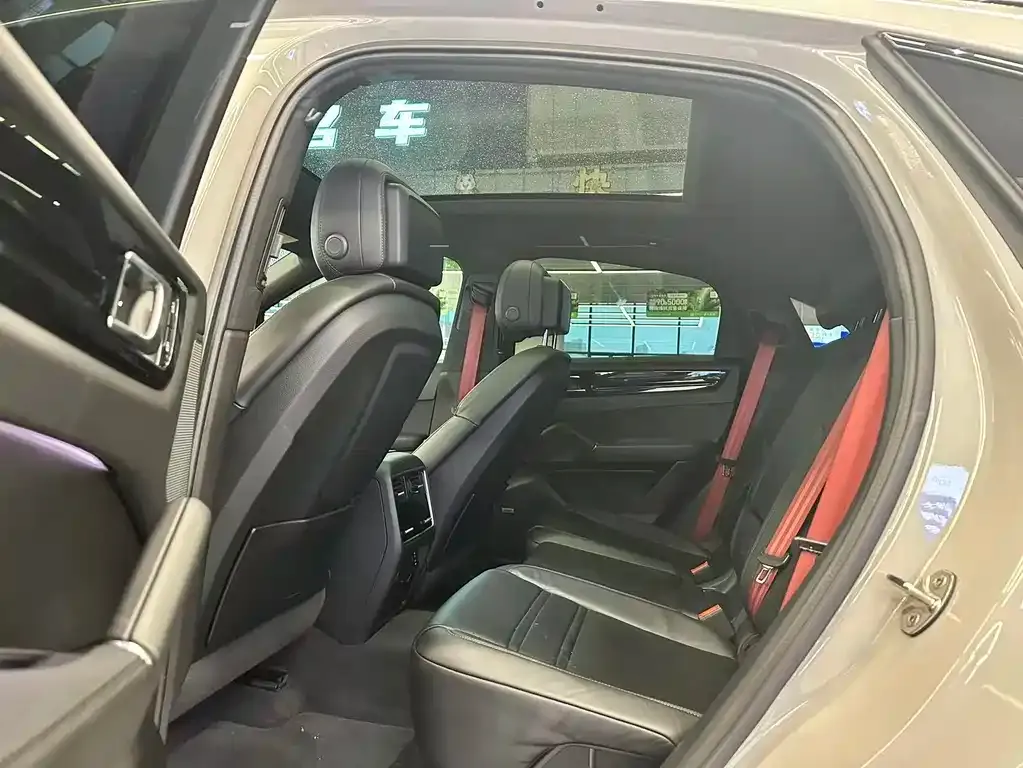 Porsche Cayenne 2022 из CN, фото 3