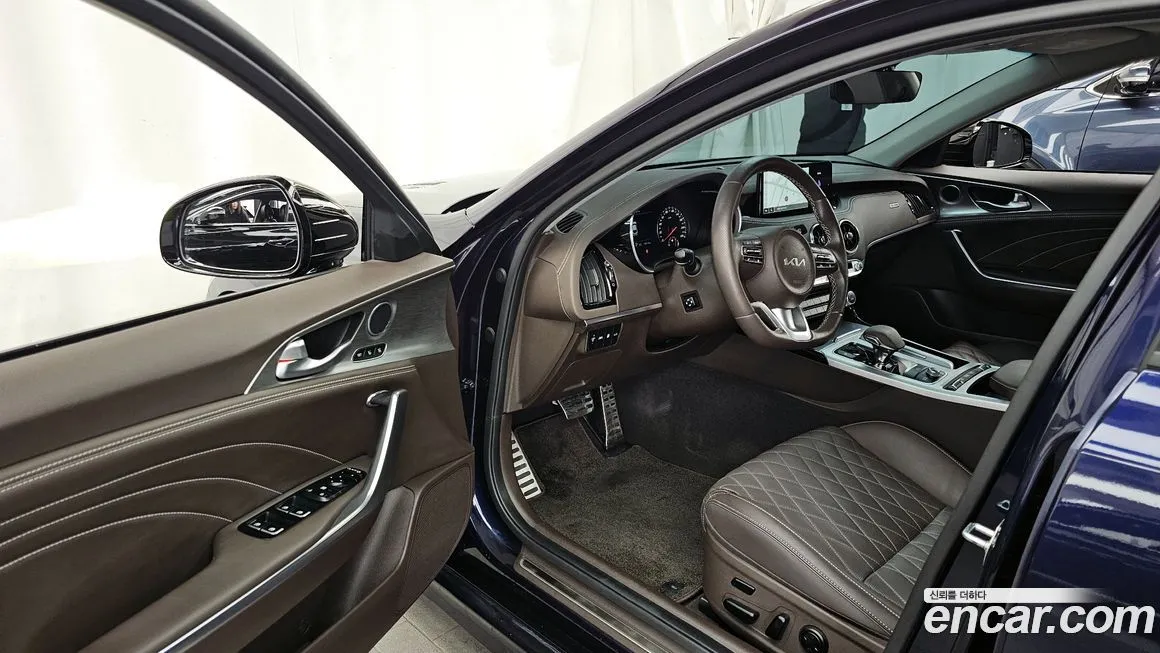 Kia Stinger 2023 из KR, фото 7