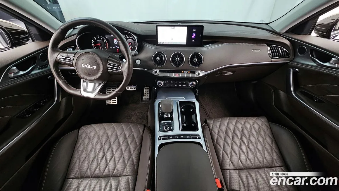 Kia Stinger 2023 из KR, фото 6