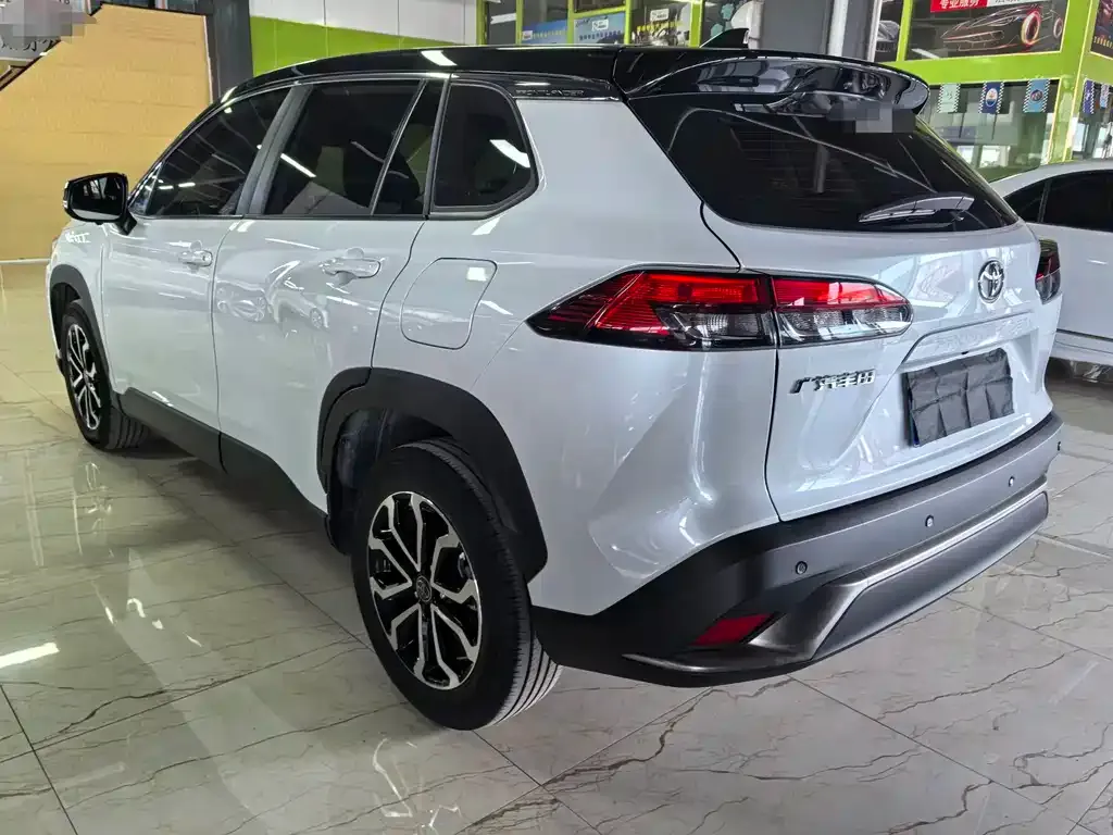 Toyota Frontlander 2022 из CN, фото 8