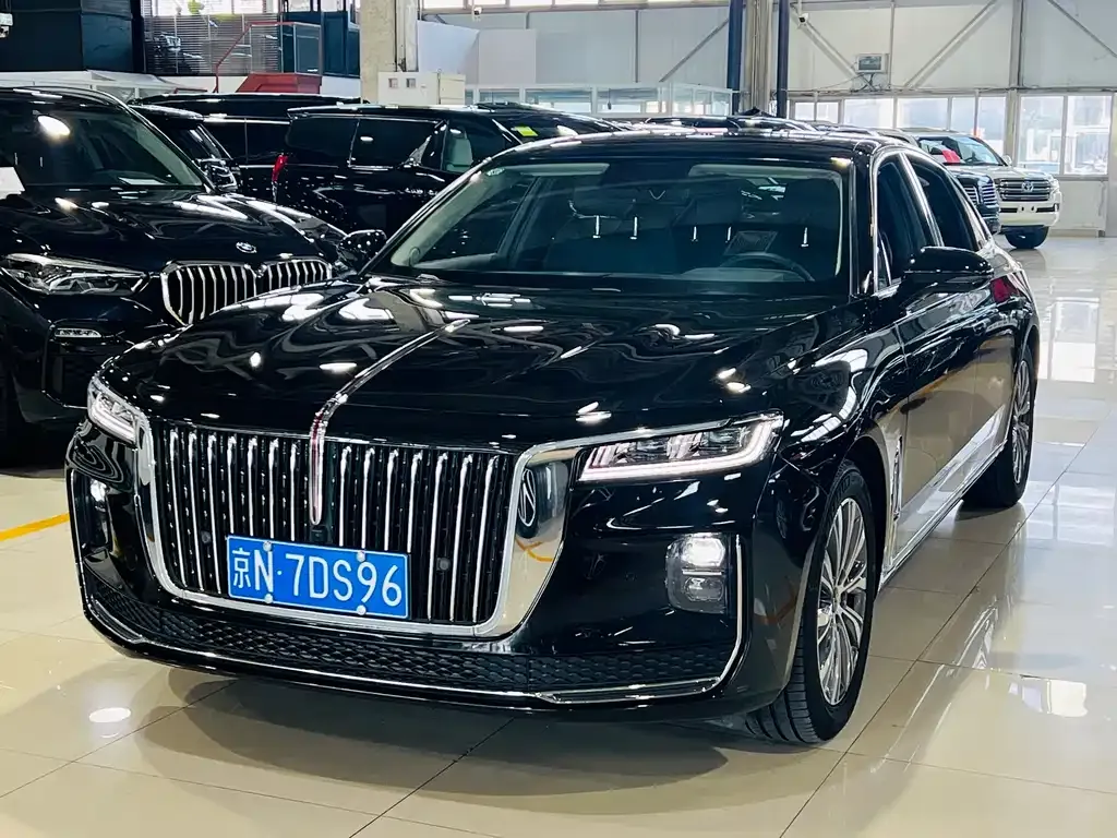 Hongqi H9 — фото 1