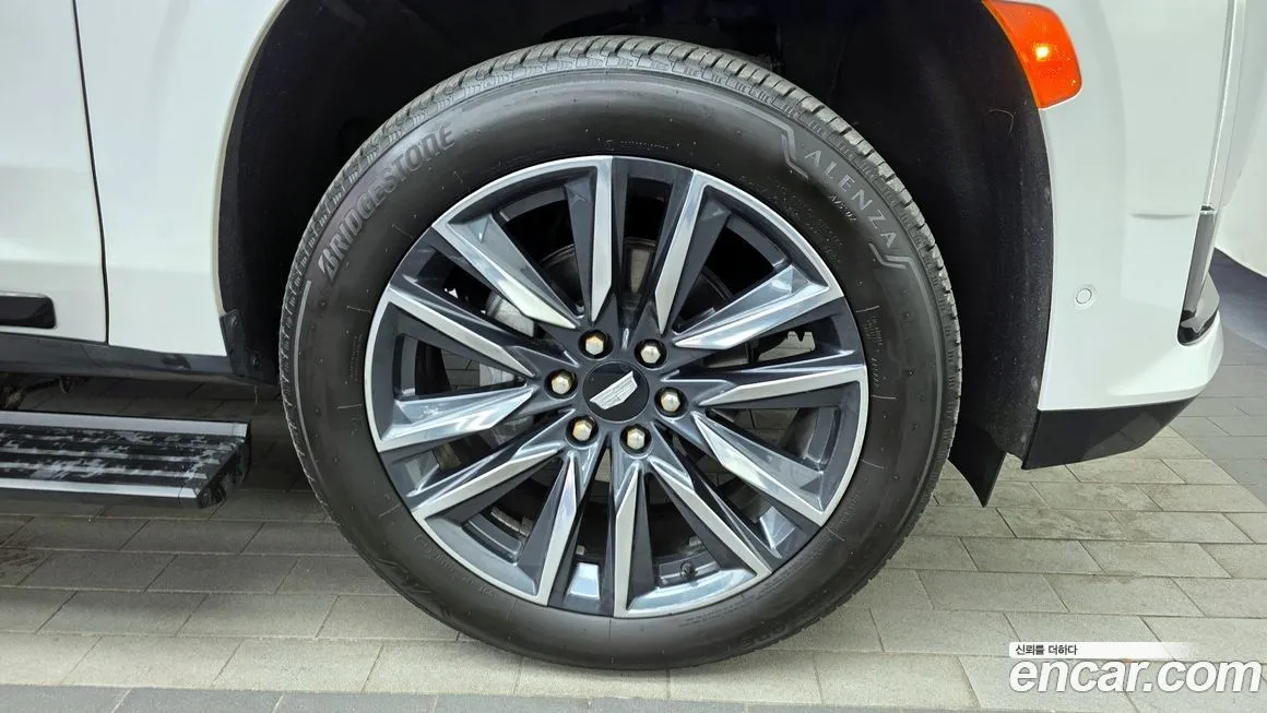 Cadillac Escalade 2021 из KR, фото 6