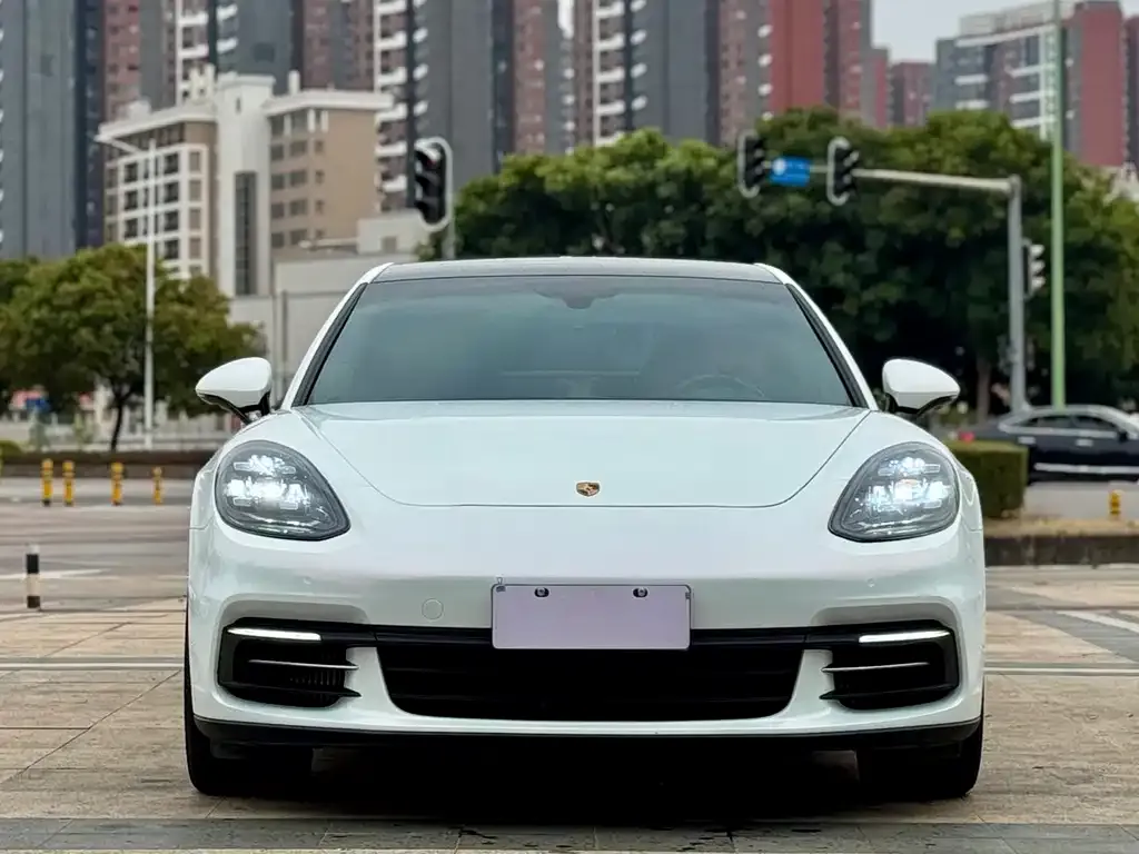 Porsche Panamera — фото 2