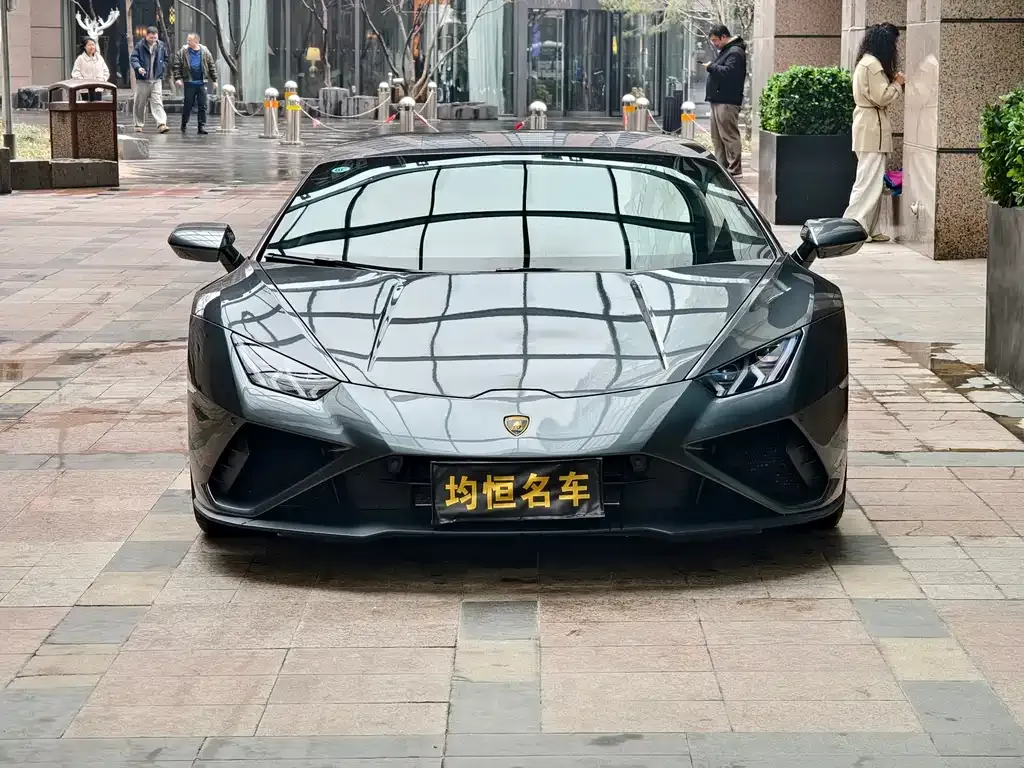 Lamborghini Huracan — фото 2