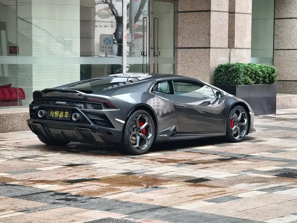Lamborghini Huracan — фото 8