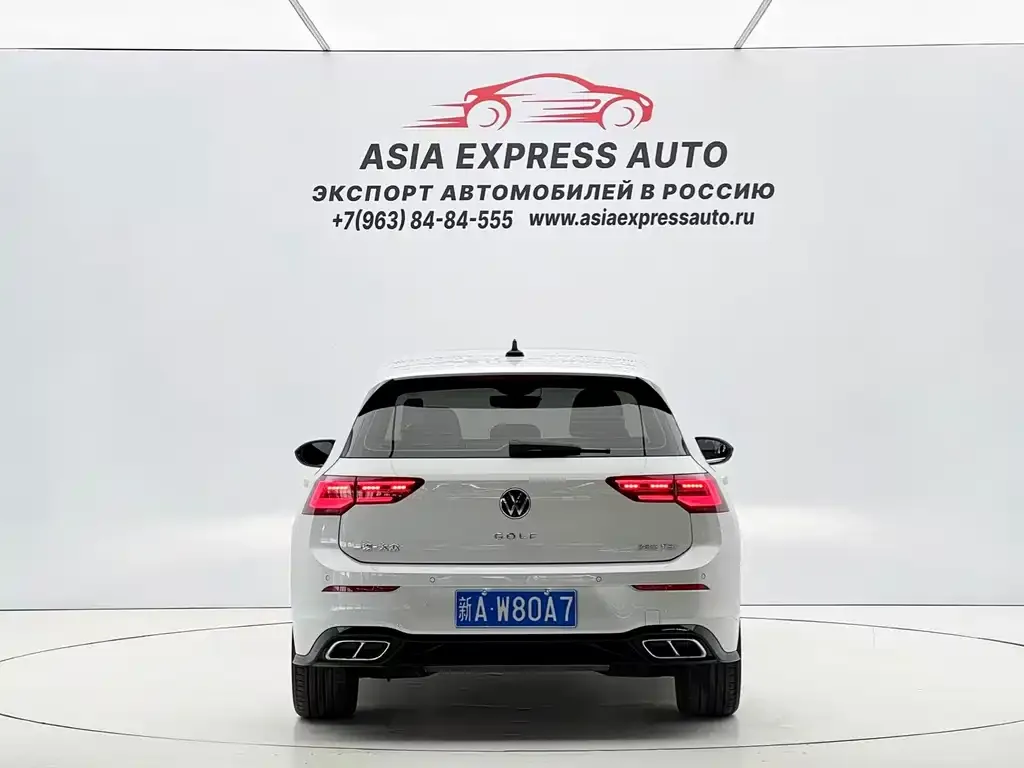 Volkswagen Golf 2021 из CN, фото 2