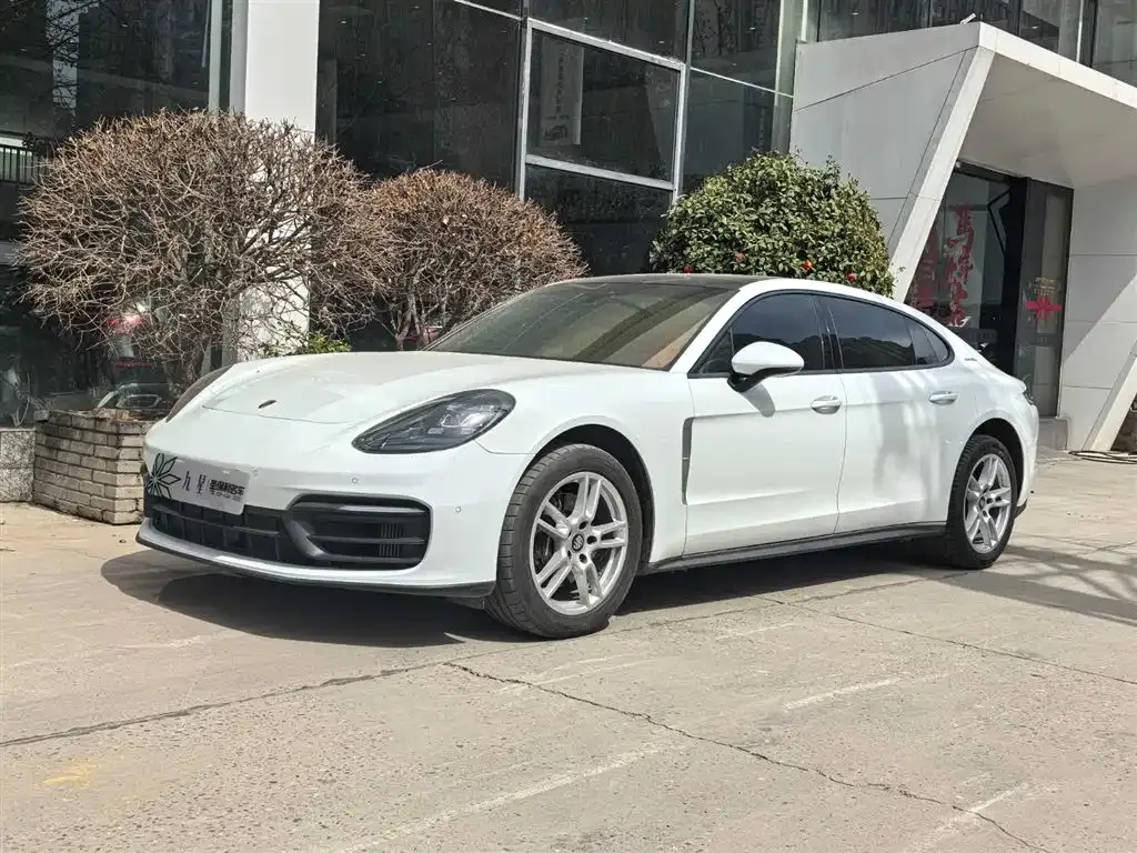 Porsche Panamera 2023 из CN, фото 1