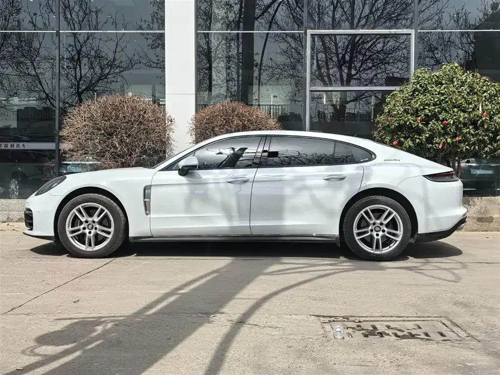 Porsche Panamera 2023 из CN, фото 5