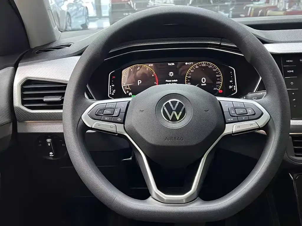 Volkswagen Tacqua — фото 9